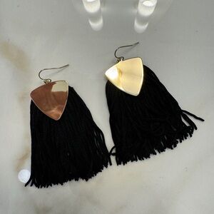 Where my cowgirls at?! Black Tassel earrings perfect for the Rodeo 🤠